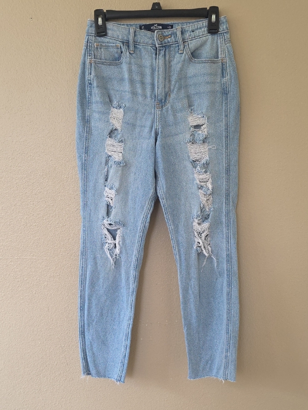 Hollister Womens Ultra High Rise Cropped Mom Jeans - Size 26
